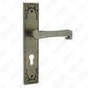 Türgriff ziehen Holztürbeschläge Griffschloss Türgriff auf Platte für Einsteckschlösser aus Zinklegierung oder Stahl Türplattengriff (E715-Z36-DAB)